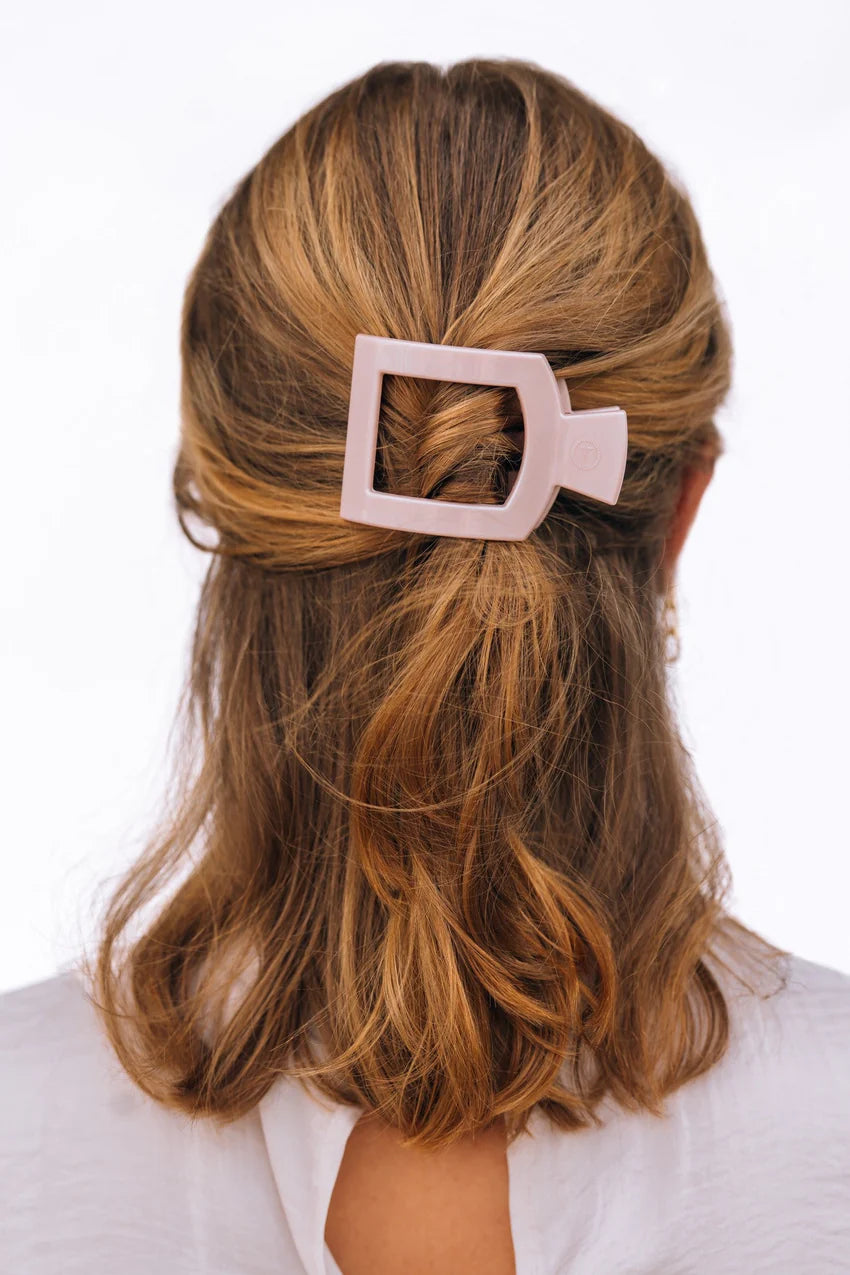 Pearly Pk Square Clip