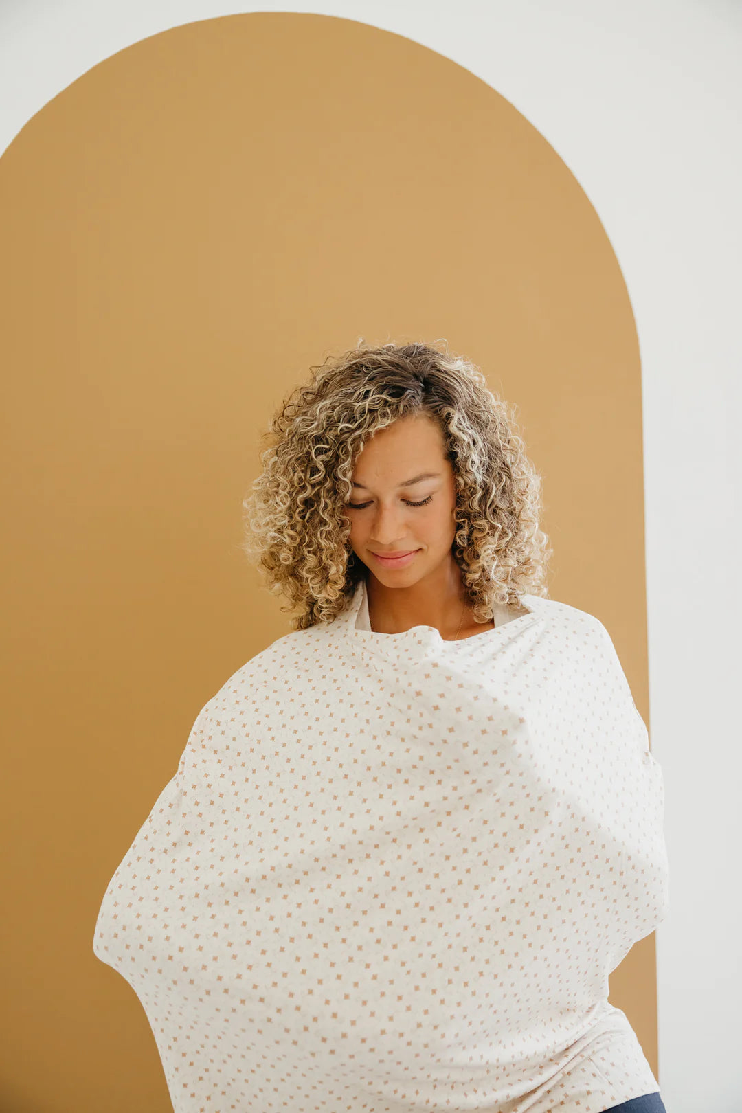 Hunnie Multi Use Cover