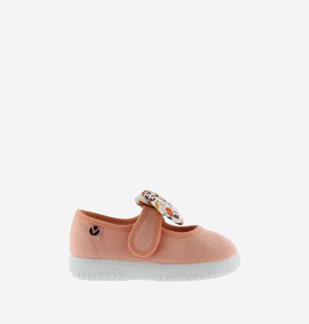 Coralina Ojala Mary-Janes Cartoon Canvas